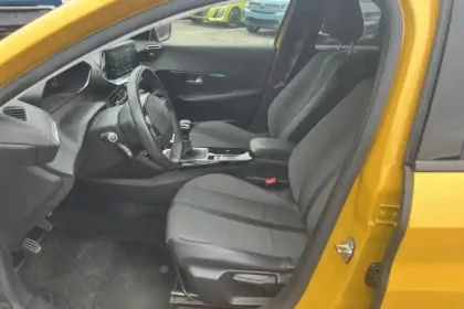 Photo 9 Peugeot 208  PureTech 100 S&S BVM6