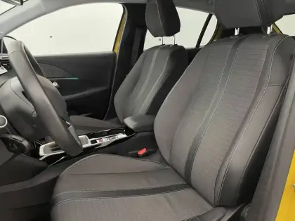 Photo 36 Peugeot 208  PureTech 100 S&S BVM6