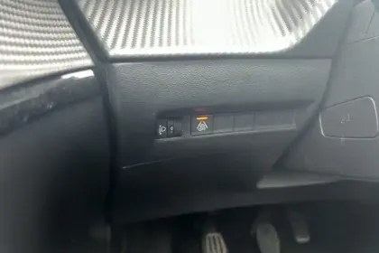 Photo 19 Peugeot 208  PureTech 100 S&S BVM6