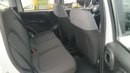 Photo 23 Fiat Panda  1.0 70 ch Hybride BSG S/S