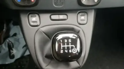 Photo 20 Fiat Panda  1.0 70 ch Hybride BSG S/S