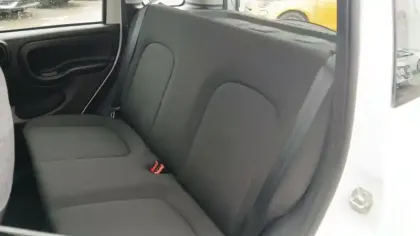 Photo 10 Fiat Panda  1.0 70 ch Hybride BSG S/S