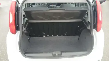 Photo 8 Fiat Panda  1.0 70 ch Hybride BSG S/S