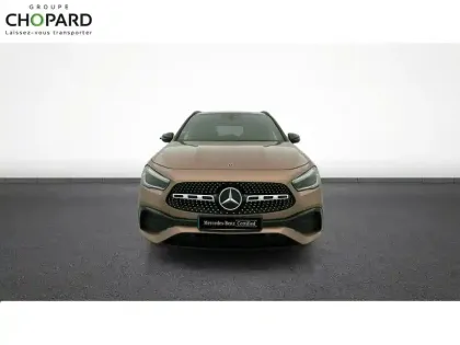 Photo 31 Mercedes GLA  250 e 8G-DCT