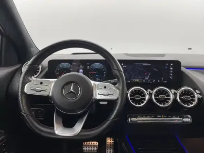 Photo 51 Mercedes GLA  250 e 8G-DCT