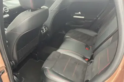 Photo 25 Mercedes GLA  250 e 8G-DCT