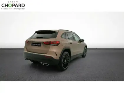 Photo 37 Mercedes GLA  250 e 8G-DCT