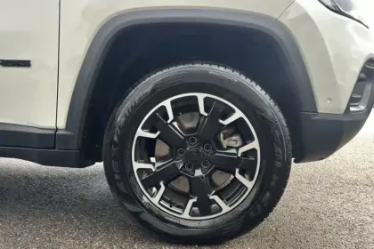 Photo 14 Jeep Compass  1.3 PHEV T4 240 ch 4xe eAWD