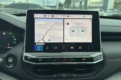 Photo 19 Jeep Compass  1.3 PHEV T4 240 ch 4xe eAWD