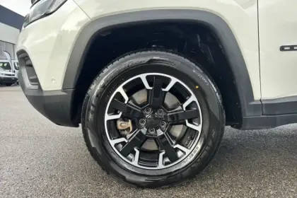 Photo 13 Jeep Compass  1.3 PHEV T4 240 ch 4xe eAWD