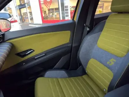 Photo 10 Renault 5 Renault  E-Tech Electrique 10 ch autonomie confort