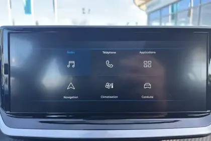 Photo 19 Peugeot 208  PureTech 75 S&S BVM5