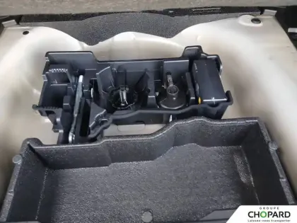 Photo 61 Peugeot 2008  Hybrid 145 e-DCS6