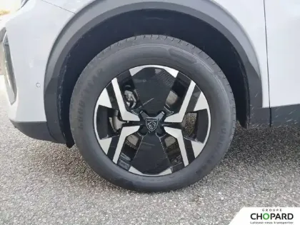 Photo 58 Peugeot 2008  Hybrid 145 e-DCS6