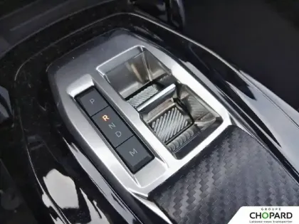 Photo 91 Peugeot 2008  Hybrid 145 e-DCS6