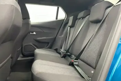 Photo 47 Peugeot 2008  Hybrid 145 e-DCS6