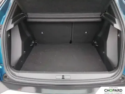 Photo 7 Peugeot 2008  Hybrid 145 e-DCS6