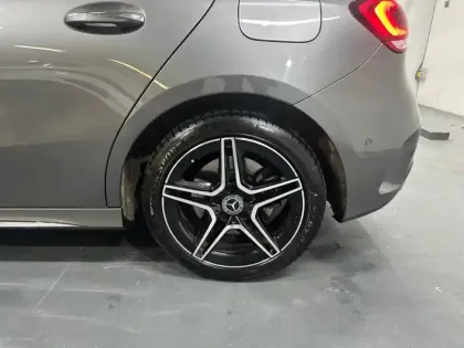 Photo 8 Mercedes Classe A  250 e 8G-DCT