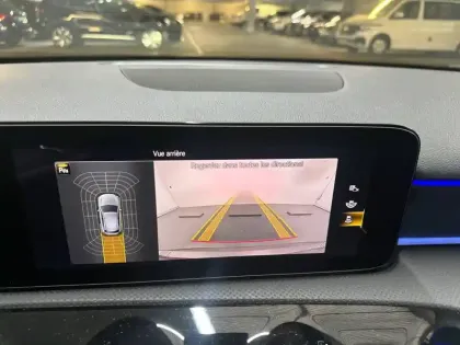 Photo 18 Mercedes Classe A  250 e 8G-DCT