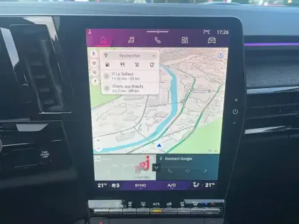 Photo 9 Renault Rafale  E-Tech full hybrid 200ch