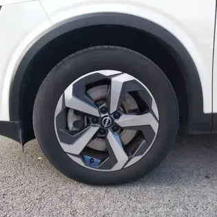 Photo 99 Nissan Qashqai  e-Power 190 ch