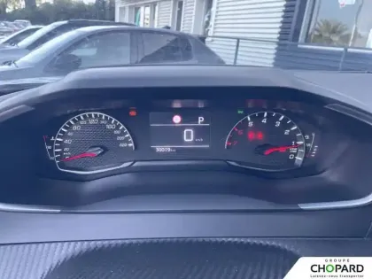 Photo 18 Peugeot 2008  PureTech 130 S&S EAT8