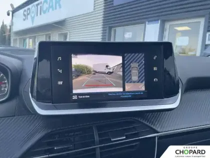 Photo 15 Peugeot 2008  PureTech 130 S&S EAT8