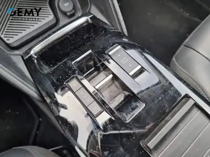 Photo 21 Citroën C4  PureTech 130 S&S EAT8