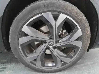 Photo 15 Renault Austral  E-Tech hybrid 200