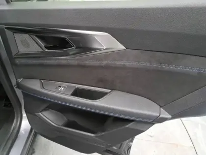 Photo 23 Renault Austral  E-Tech hybrid 200