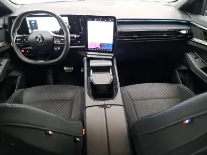 Photo 46 Renault Austral  E-Tech hybrid 200