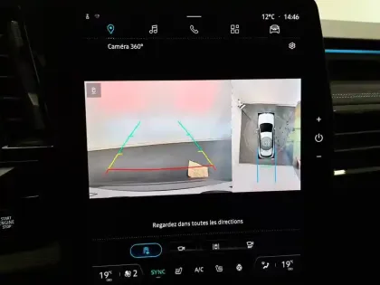 Photo 42 Renault Austral  E-Tech hybrid 200