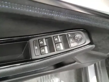 Photo 28 Renault Austral  E-Tech hybrid 200