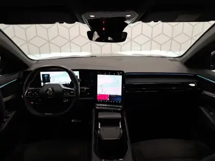 Photo 47 Renault Austral  E-Tech hybrid 200