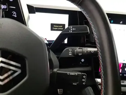 Photo 32 Renault Austral  E-Tech hybrid 200