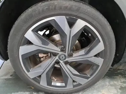 Photo 14 Renault Austral  E-Tech hybrid 200