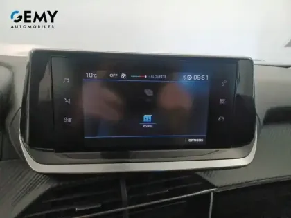 Photo 15 Peugeot 2008  PureTech 100 S&S BVM6