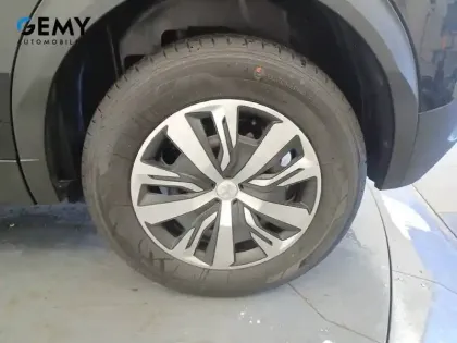 Photo 54 Peugeot 2008  PureTech 100 S&S BVM6