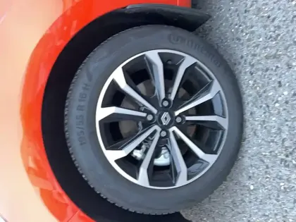 Photo 22 Renault Clio  E-Tech full hybrid 145