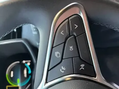 Photo 17 Renault Clio  E-Tech full hybrid 145