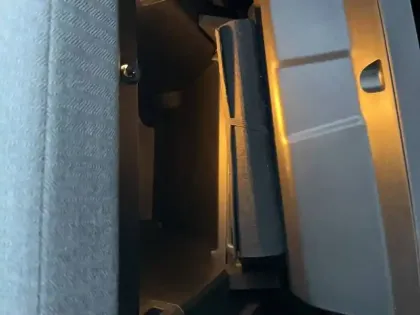 Photo 11 Renault Clio  E-Tech full hybrid 145