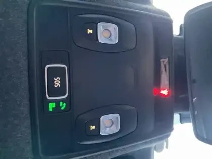 Photo 12 Renault Clio  E-Tech full hybrid 145