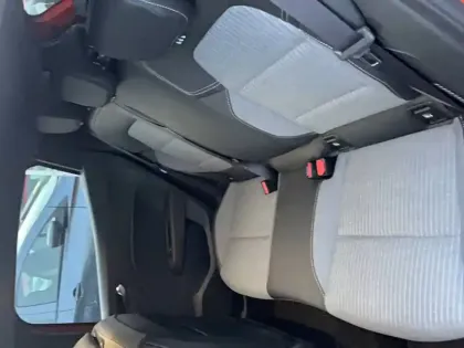 Photo 25 Renault Clio  E-Tech full hybrid 145