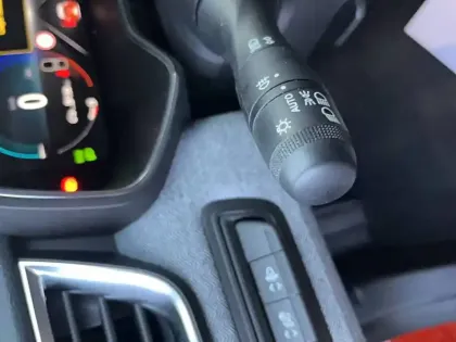 Photo 30 Renault Clio  E-Tech full hybrid 145