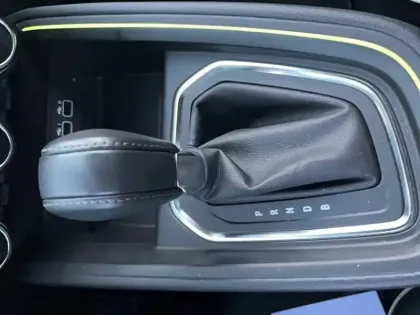 Photo 8 Renault Clio  E-Tech full hybrid 145