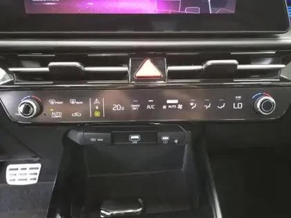 Photo 38 Kia Niro  1.6 GDi 138 ch HEV DCT6