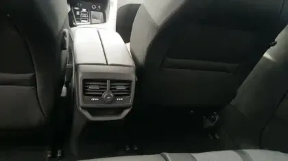 Photo 38 Peugeot 3008  BlueHDi 130ch S&S EAT8