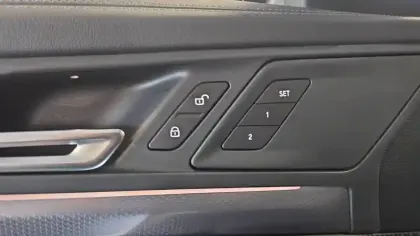 Photo 24 BMW X1  xDrive 25e 245ch DKG7