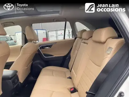 Photo 16 Toyota Rav4  Hybride 218 ch 2WD