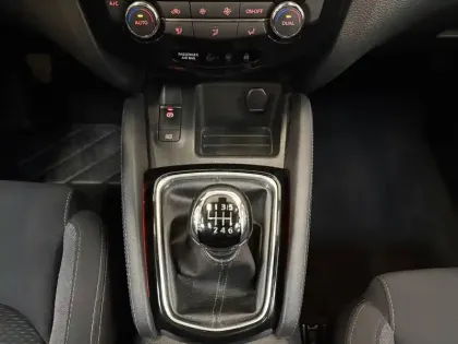 Photo 34 Nissan Qashqai  1.3 DIG-T 140